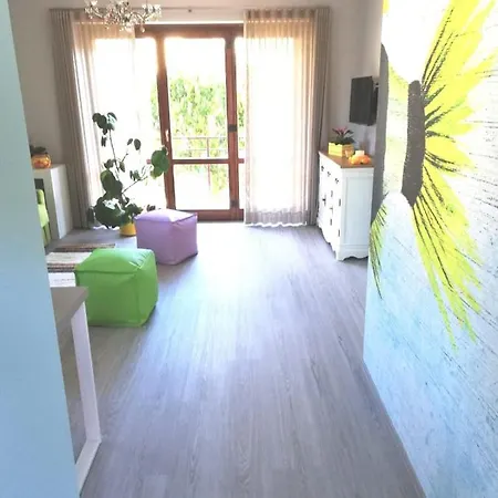 Apartamento Alex's 2 *