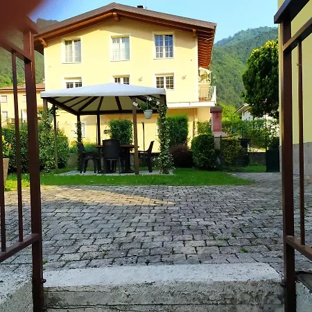 Alex's 2 Apartamento *
